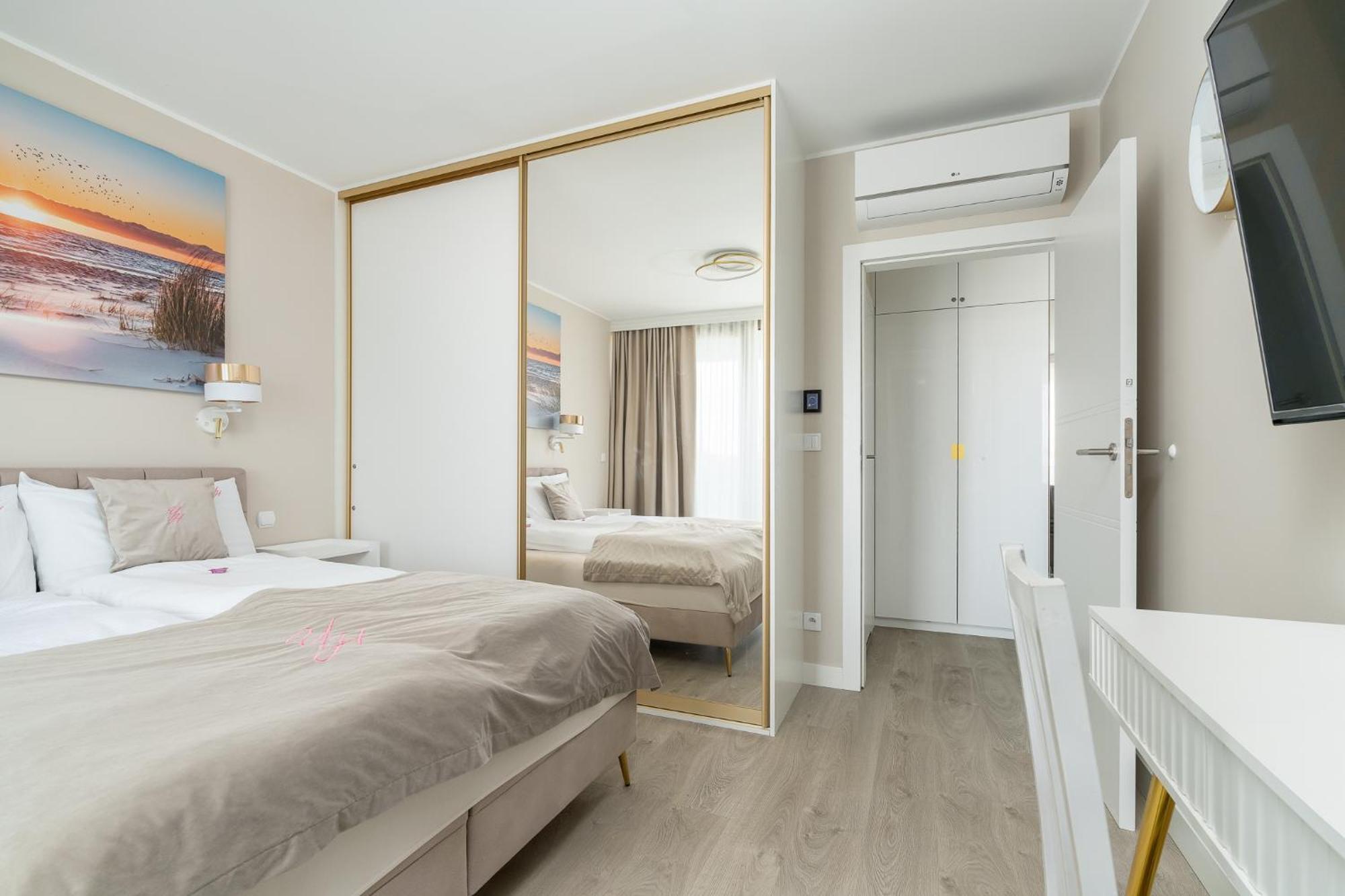 Your Holidays Waves Miedzyzdroje Exterior foto